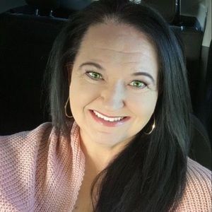 Meet your Posher, Celeste